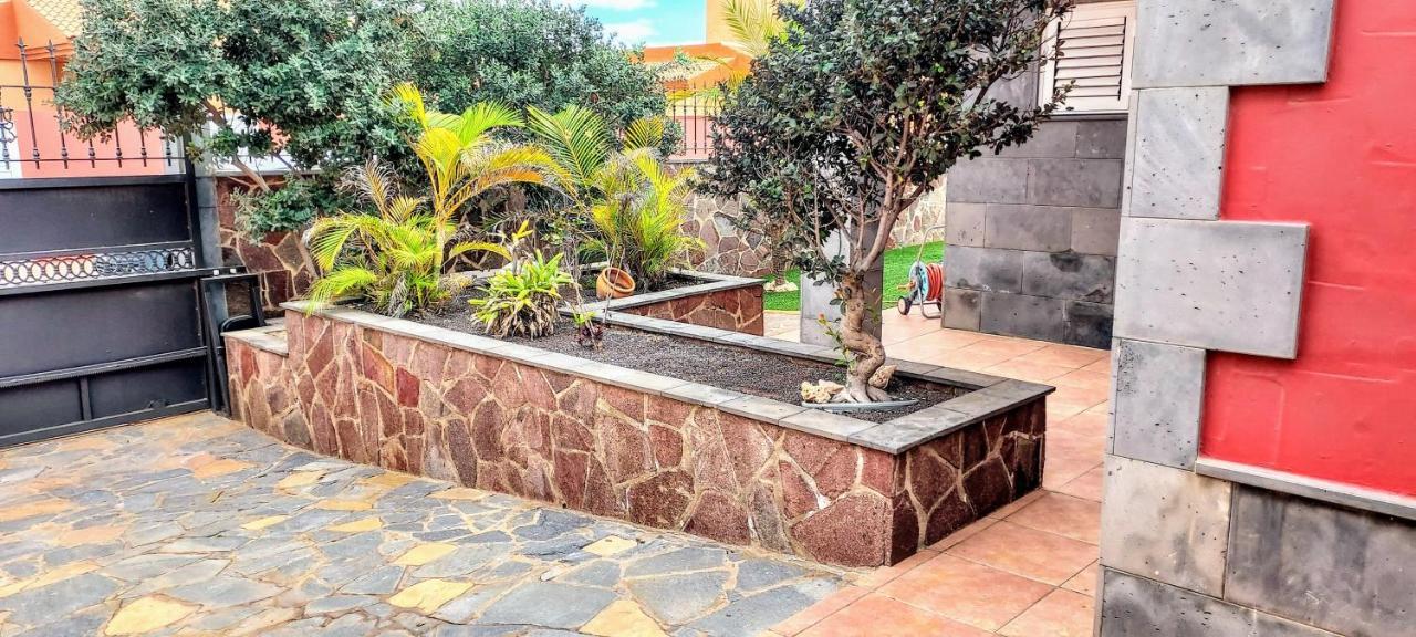 Casa Madriu, Villa De Lujo En Zona Residencial Corralejo Esterno foto