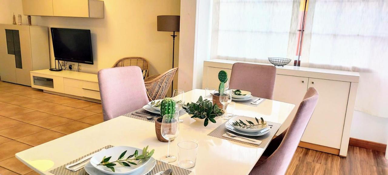 Casa Madriu, Villa De Lujo En Zona Residencial Corralejo Esterno foto